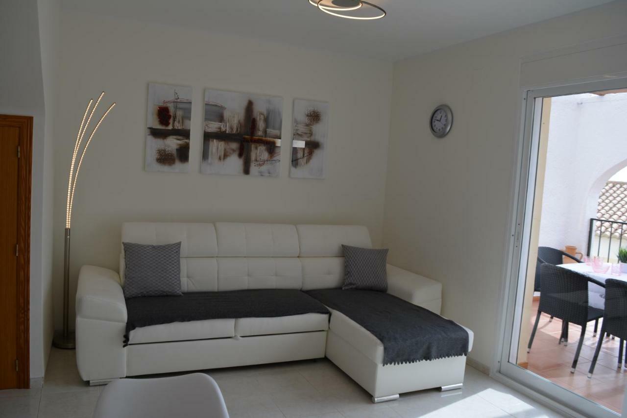 Bungalow Imperial Калпе Екстериор снимка